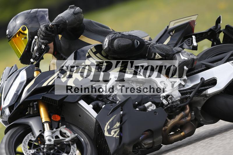 /37 28.07.2025 Dunlop Ride und Test Day ADR/Trackday Erfahren gelb Trackday schnell  rot/29